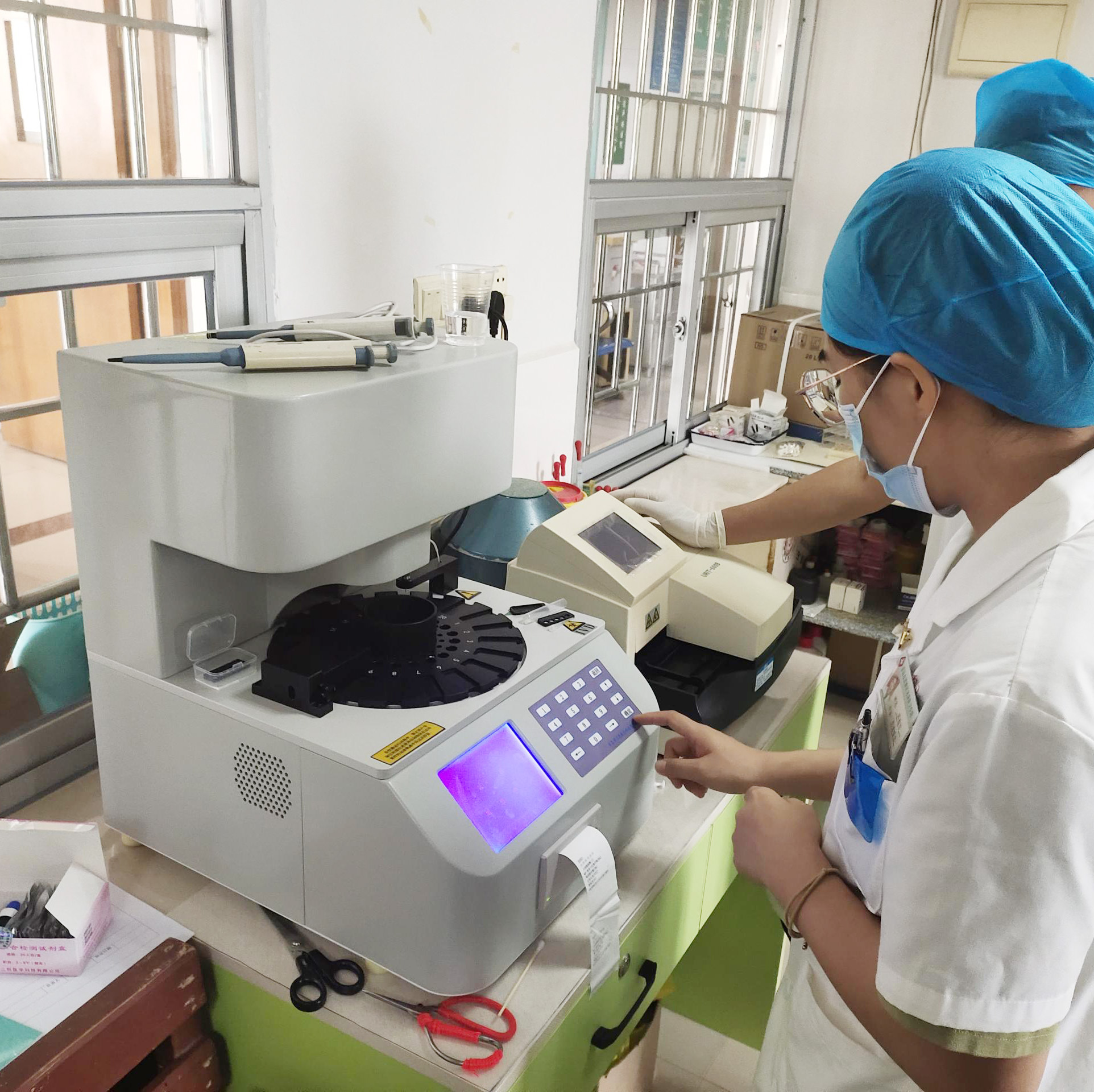 GK-2型阴道分泌物91视频在线看器抵达广东省清远市清新区龙颈镇卫生院安装值得期待！